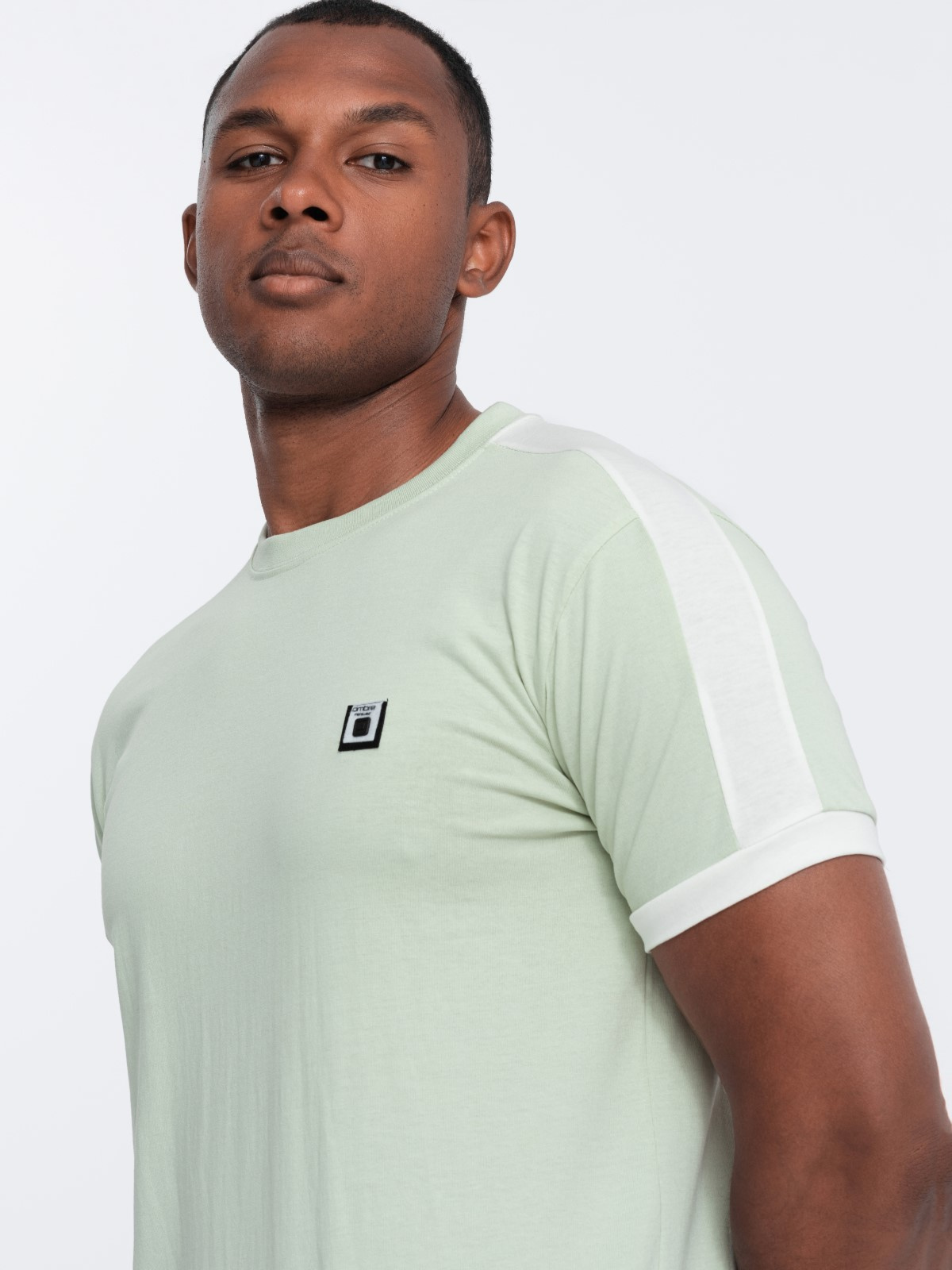 Men’s cotton t-shirt with contrasting inserts – light mint V9 S1632