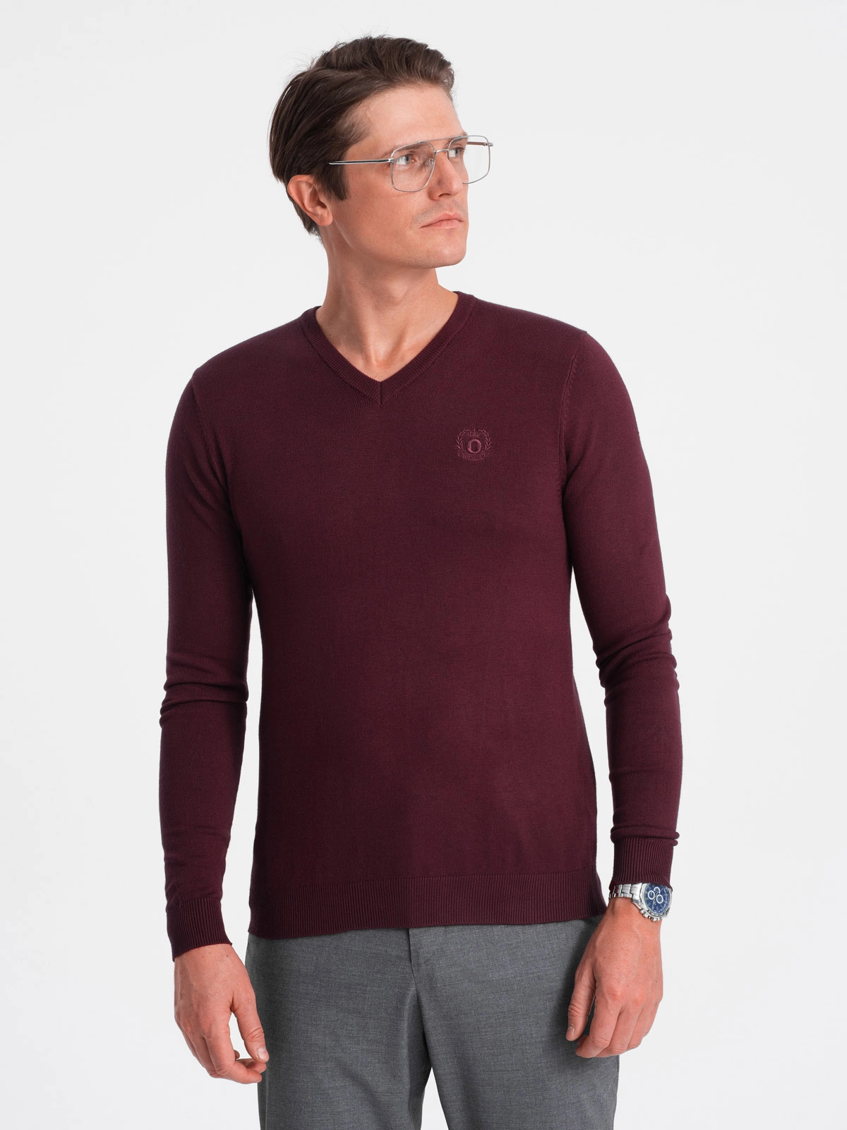 Elegant men’s sweater with a v-neck – maroon V13 OM-SWBS-0107