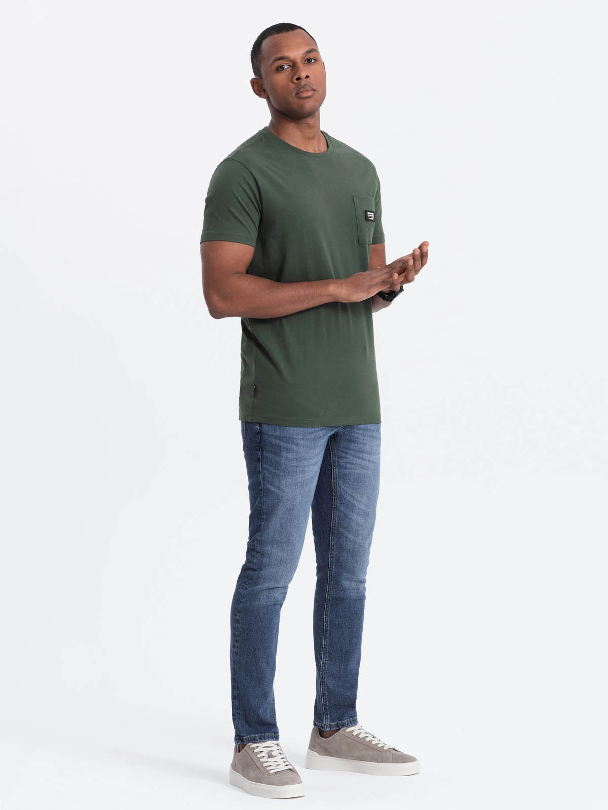 Casual men’s t-shirt with patch pocket – dark olive V4 OM-TSCT-0109