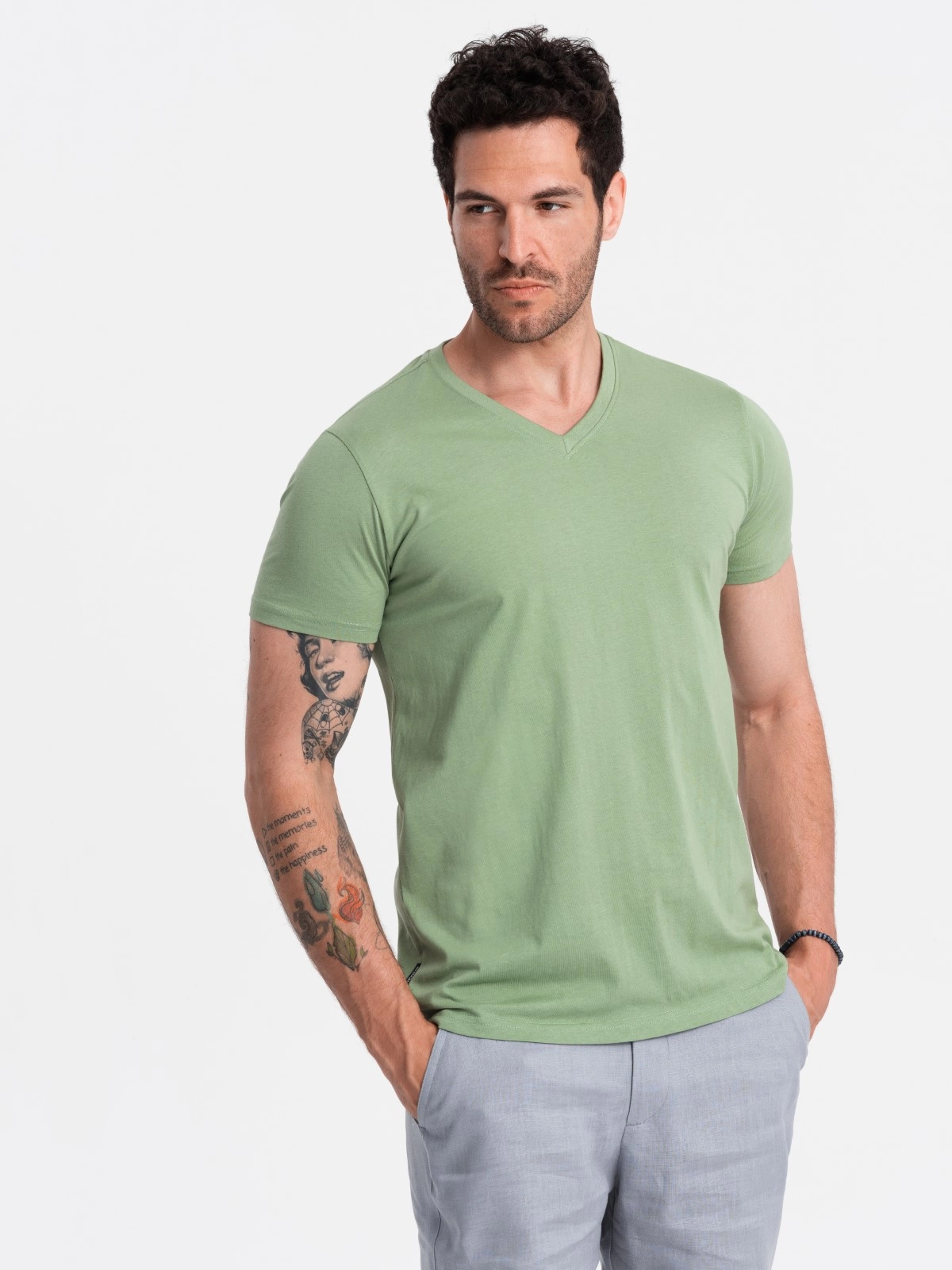 BASIC men’s cotton classic tee with v-neck – green V11 OM-TSBS-0145