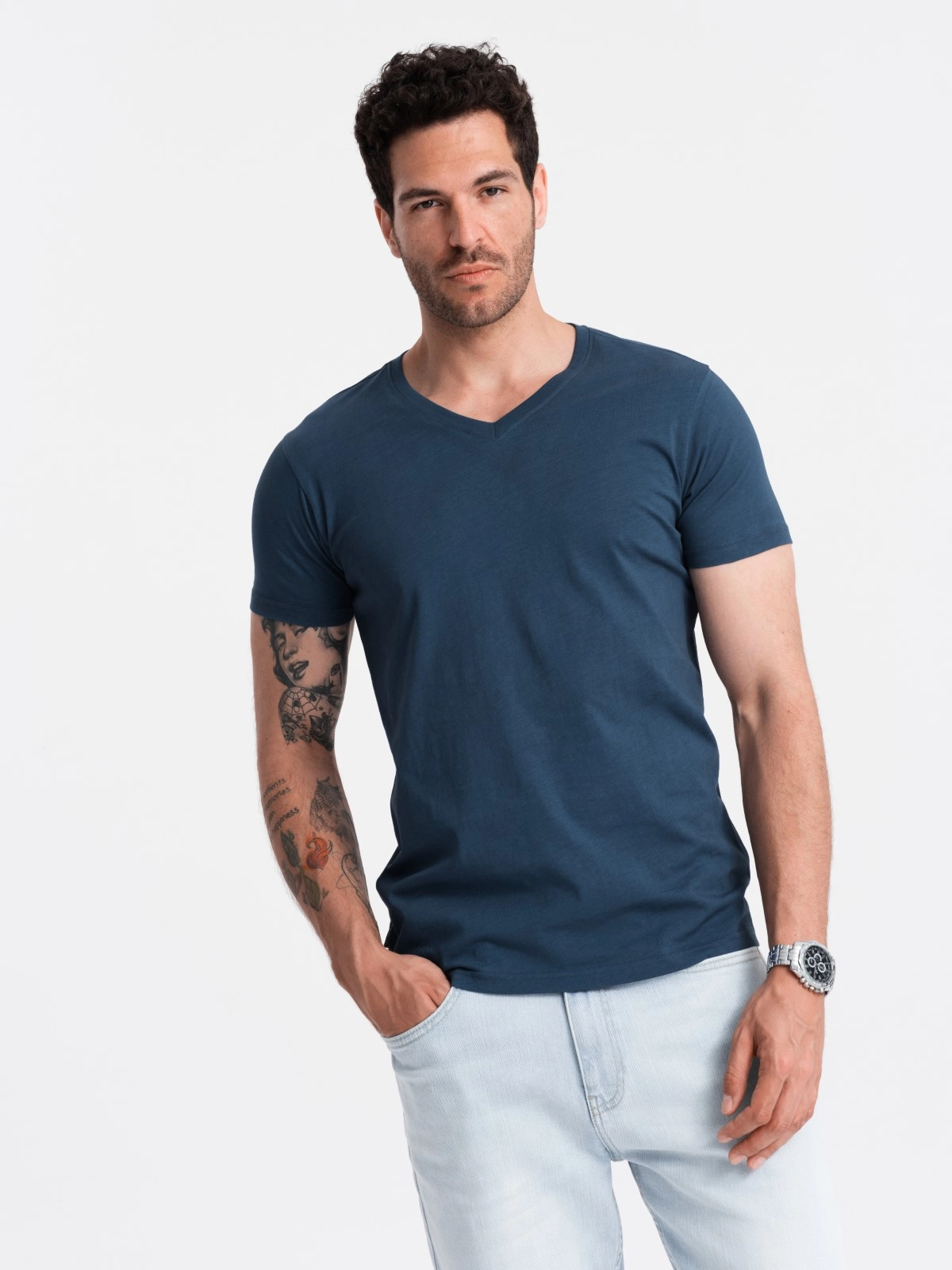 BASIC men’s classic cotton T-shirt with a serape neckline – dark blue V13 OM-TSBS-0145