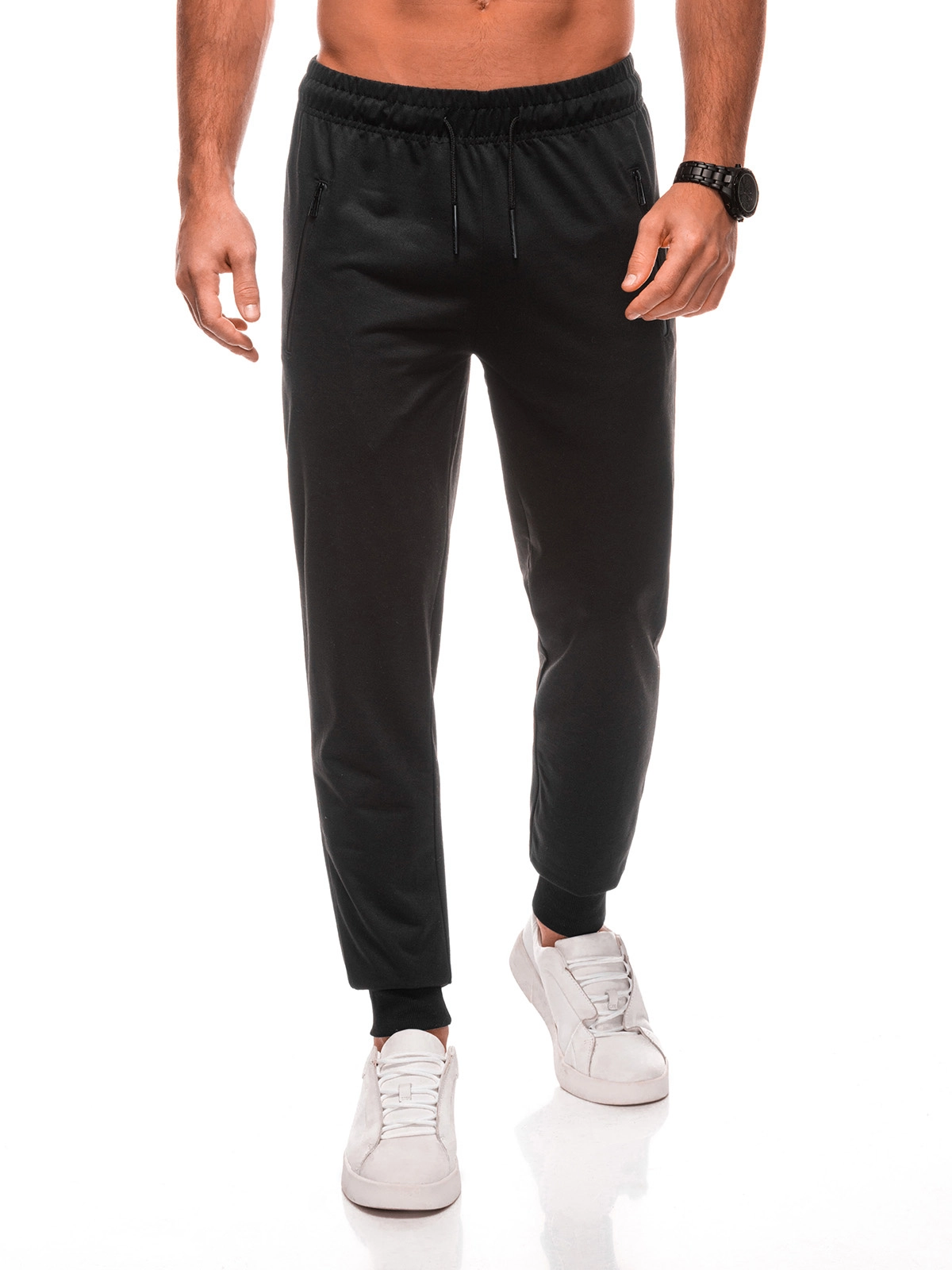 Men’s sweatpants P1500 – black