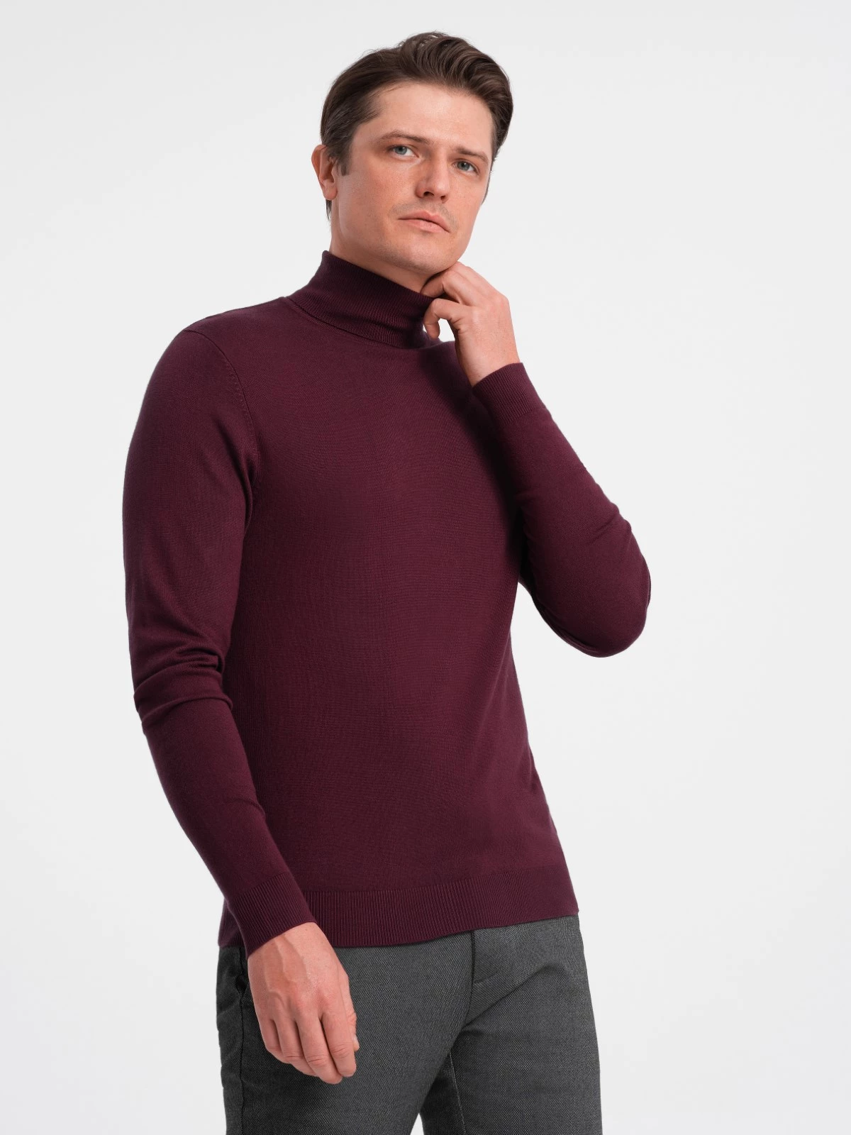 Men’s single color knitted turtleneck with viscose – maroon V4 OM-SWTN-0101