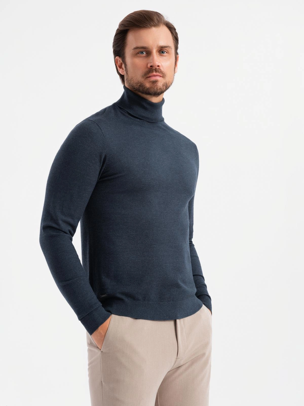 Men’s knitted turtleneck with viscose – navy blue V4 OM-SWTN-0127