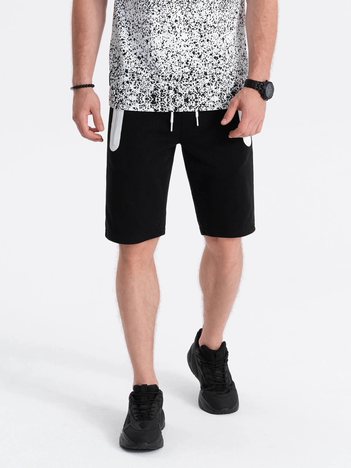 Men’s sweatshorts – black V3 W239