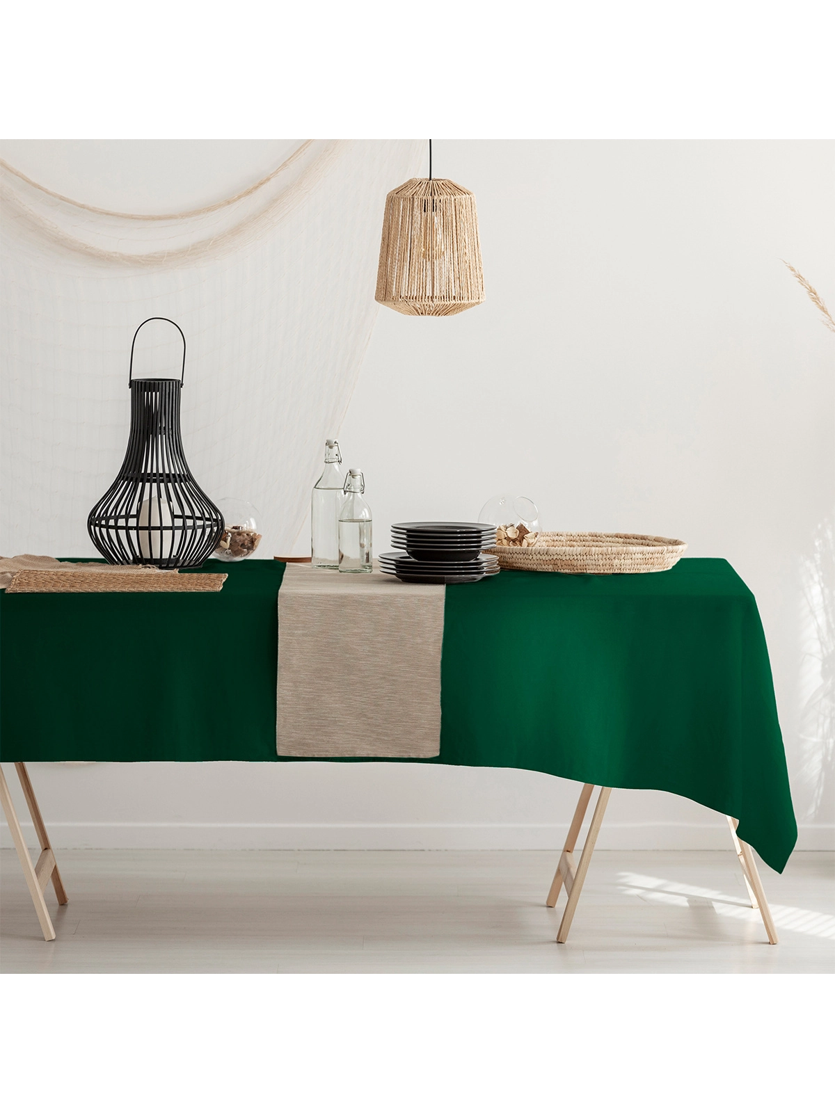 Stain-resistant tablecloth Viva A560 – dark green