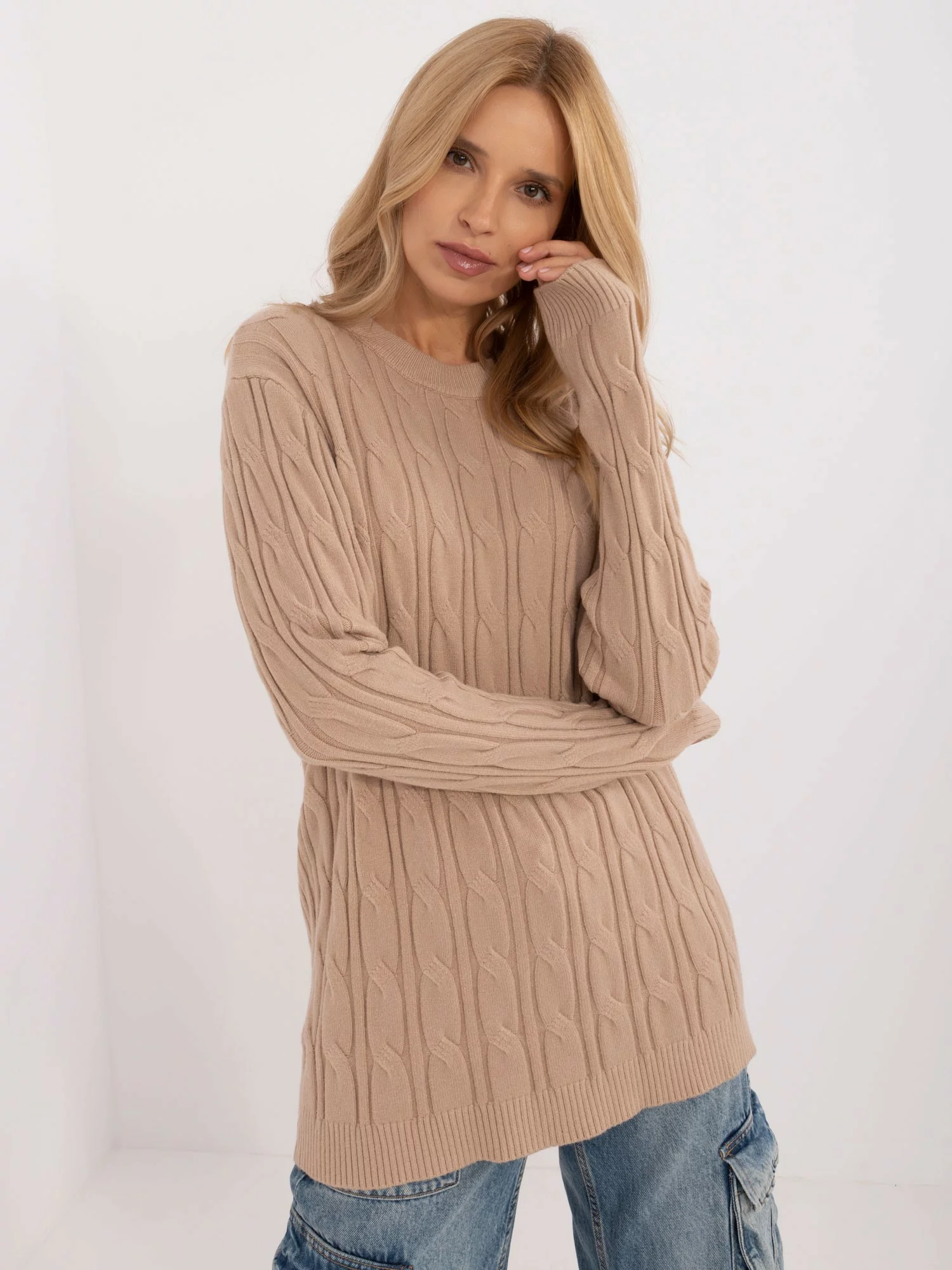 Sweter-AT-SW-2343.88-camelowy